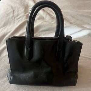 Black Fossil shoulder bag